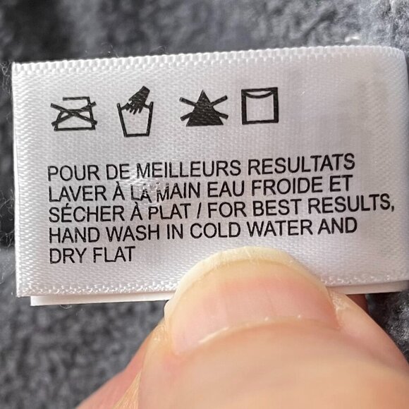 CaliKids Fleece Lined Wool Blend Knit Toque/Hat Pom Pom Soft Grey/Taupe Junior - Picture 8 of 9